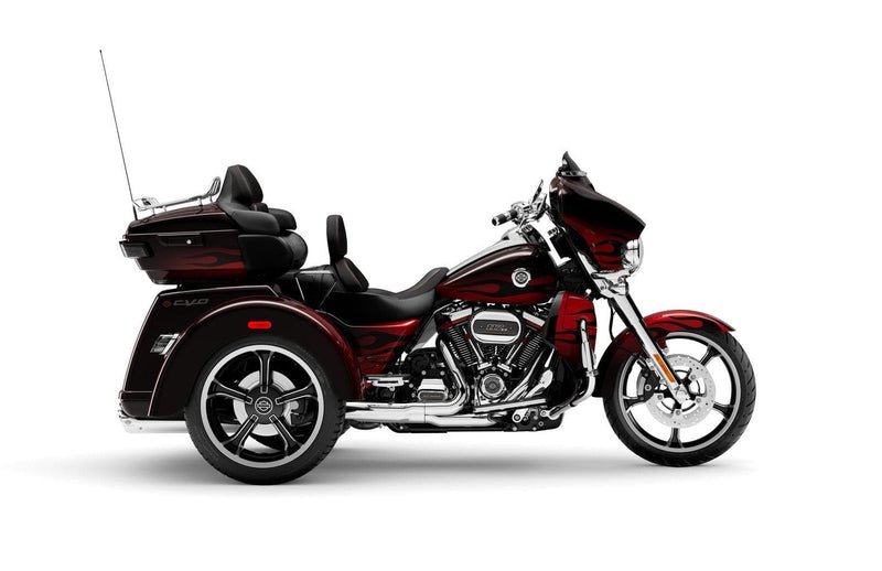 2026/03/2022-harley-davidson-cvo-tri-glide_800x.jpg